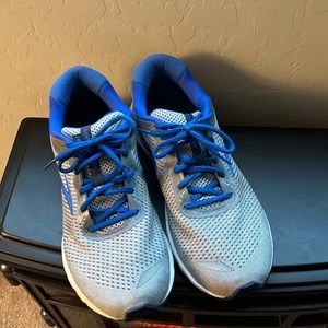 Brooks Adrenaline 20. Size 12.5